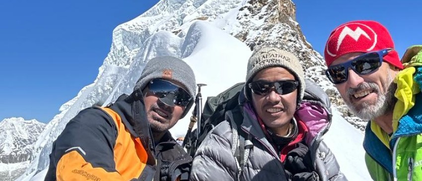 Lobuche Peak Climbing